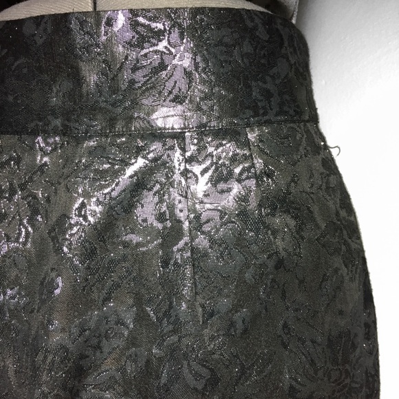 Silence & Noise (UO) Silver Embossed Mini Skirt 2 - Picture 6 of 8